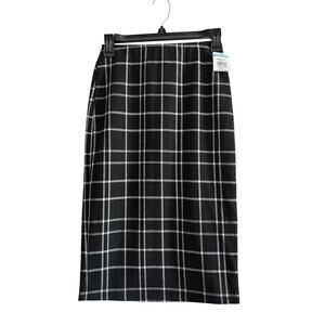 OOKIE & LALA NWT Black and White Windowpane Knit Skirt Size S